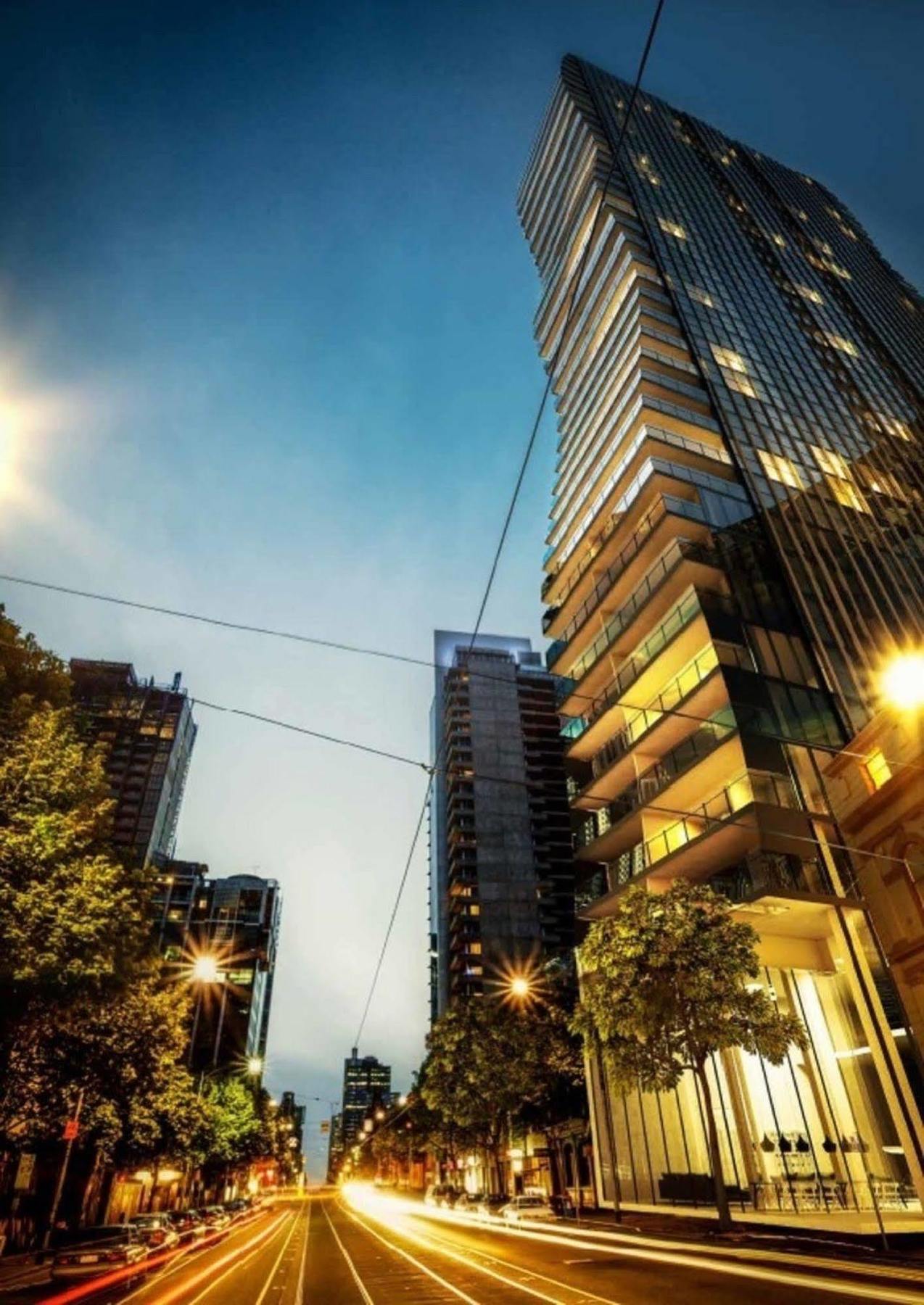 Akom Melbourne Exterior photo