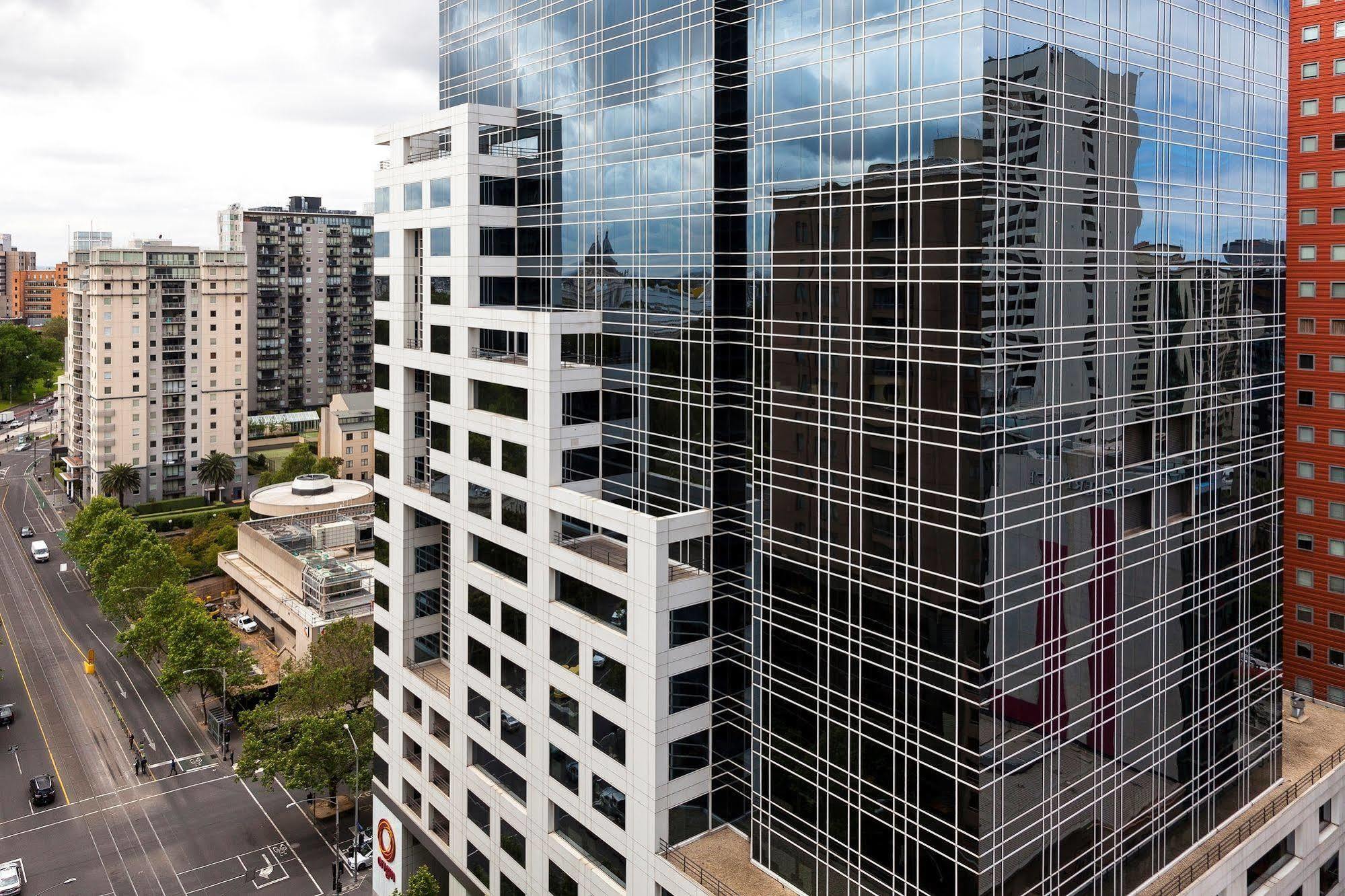 Akom Melbourne Exterior photo